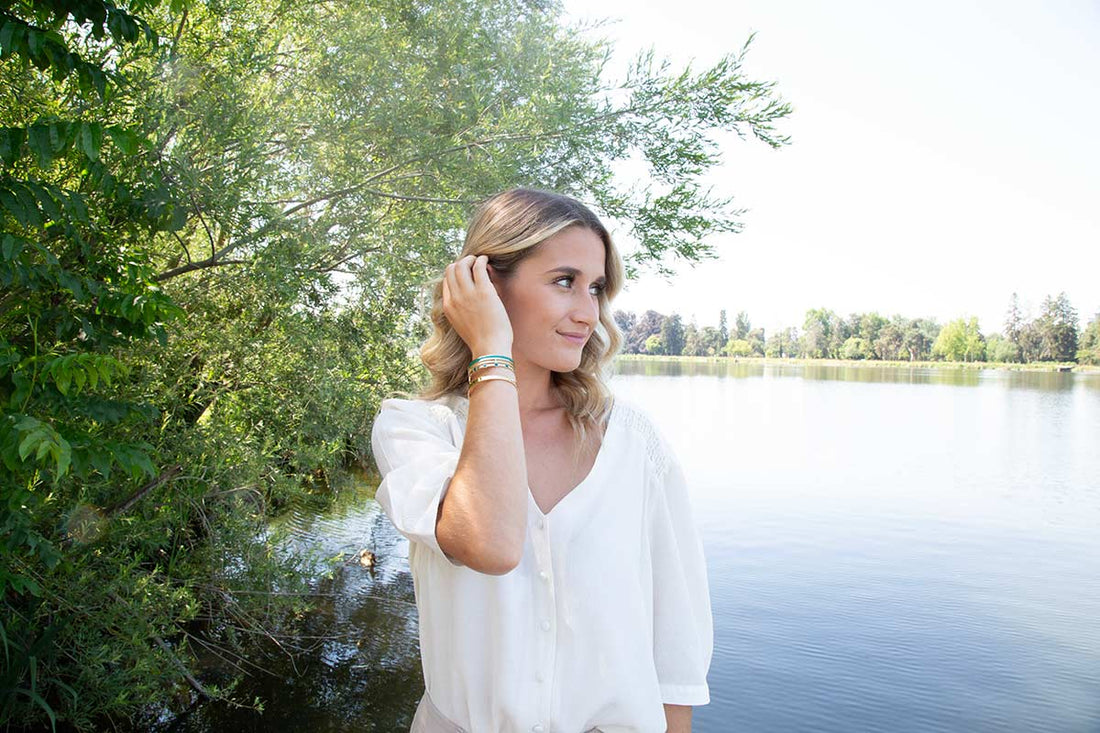 bijoux en acier inoxydable et eau de mer