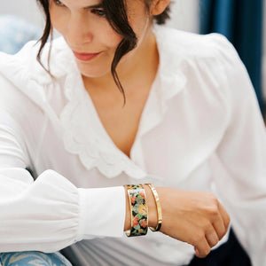 bracelet manchette pour femme fleur de Tiaré en acier inoxydable